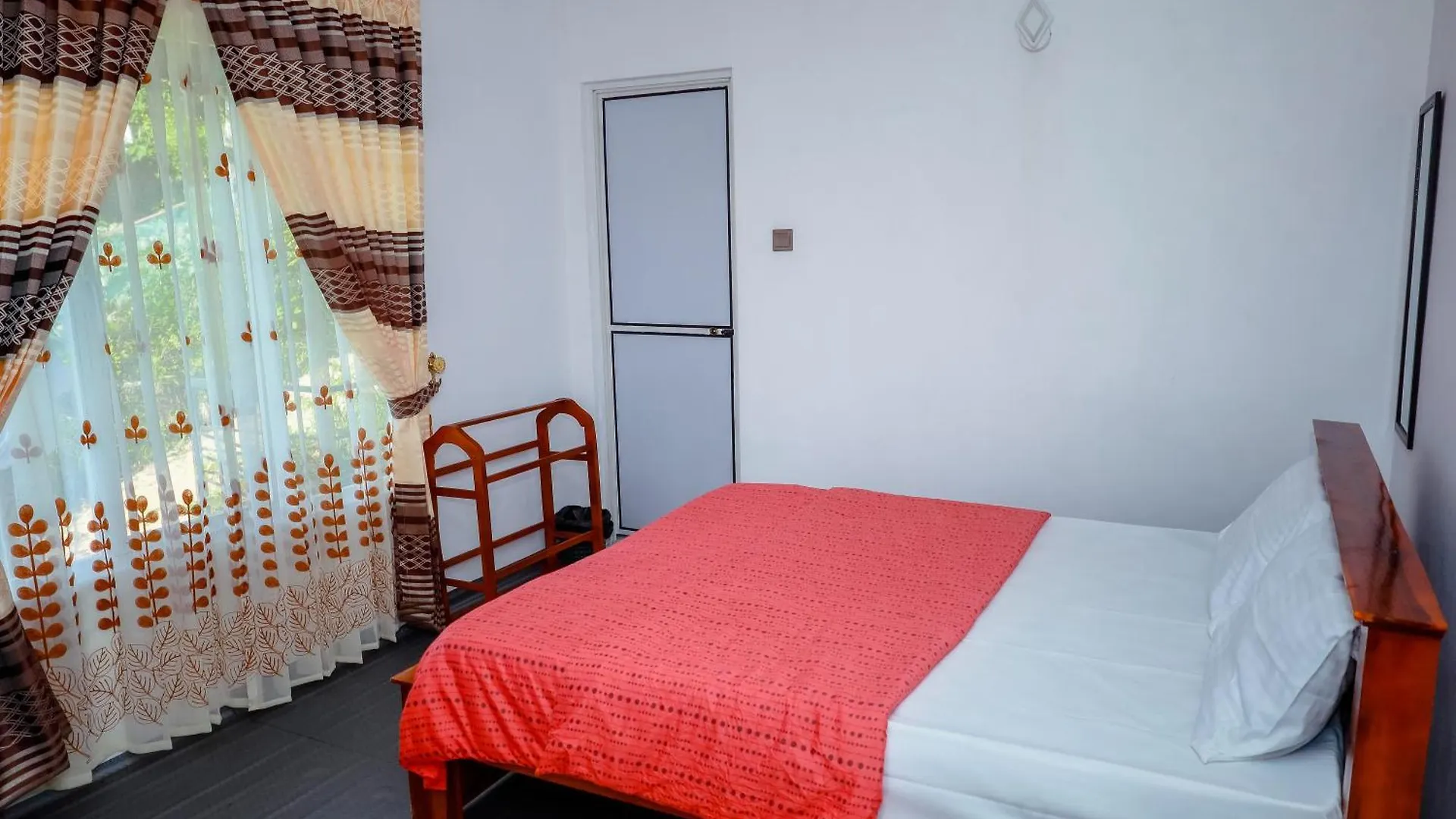 Peace Nest Apartment Nuwara Eliya Homestay